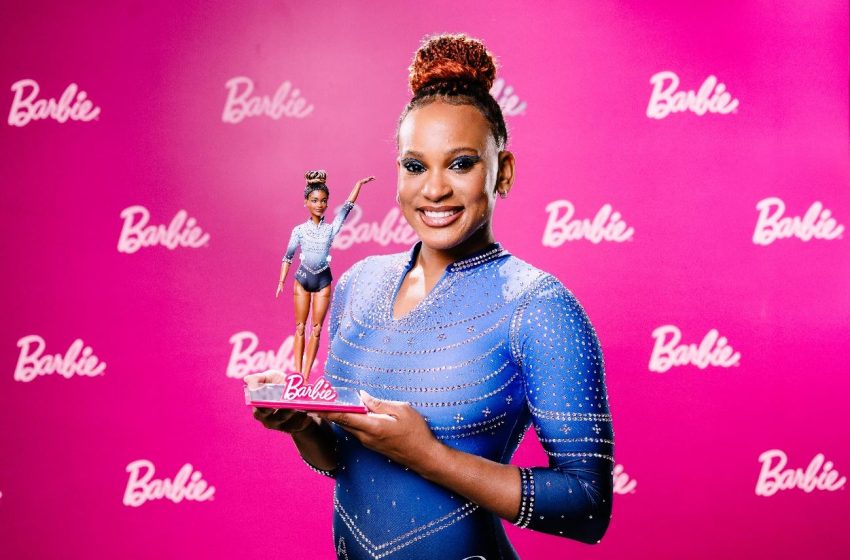  Barbie presta homenagem à brasileira Rebeca Andrade